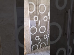 Four door shower screen with two sliding doors