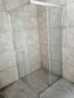 पूर्ण पारदर्शी ग्लास स्लाइडिंग दरवाजा शावर कक्ष स्क्वायर 900x900mm